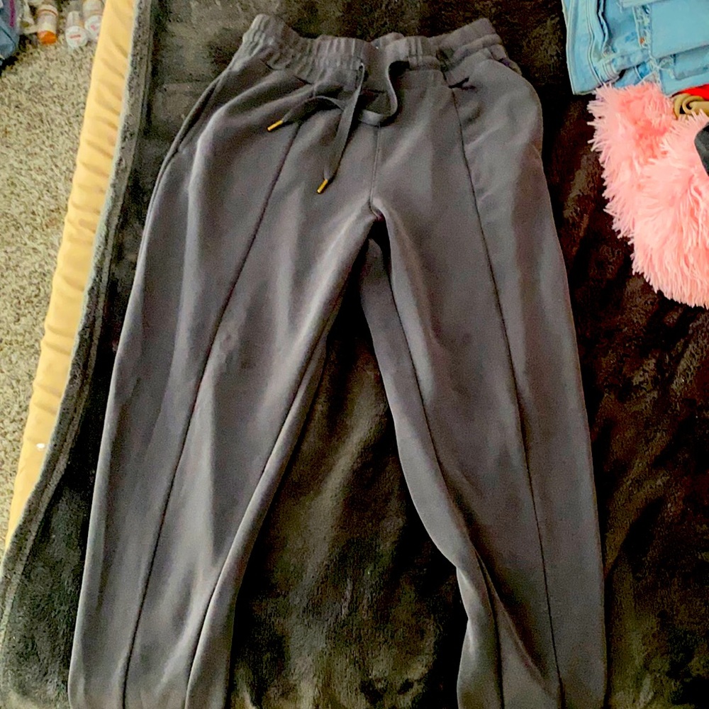 joy lab medium gray pants